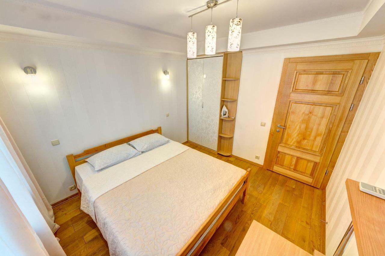 Apartments Near The Shopping Center Gulliver Κίεβο Εξωτερικό φωτογραφία